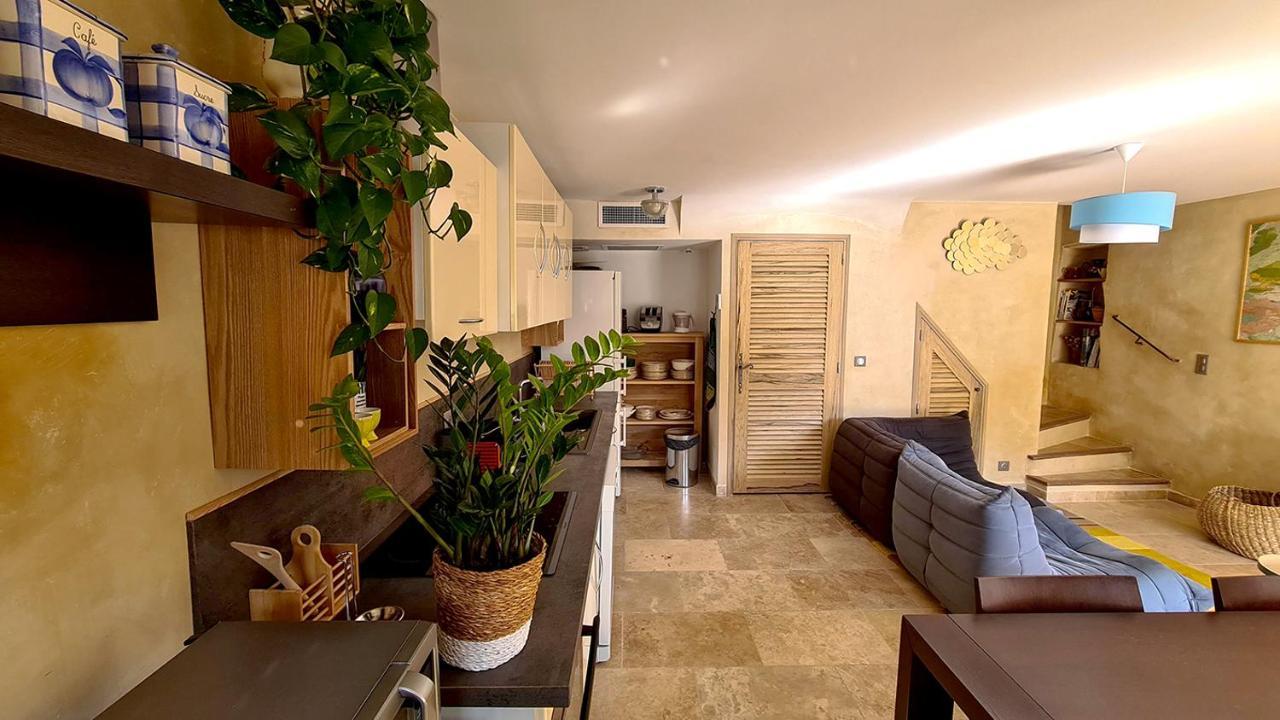 Le Jardinet De Rosa Maison De Village Eygalieres  Exterior photo